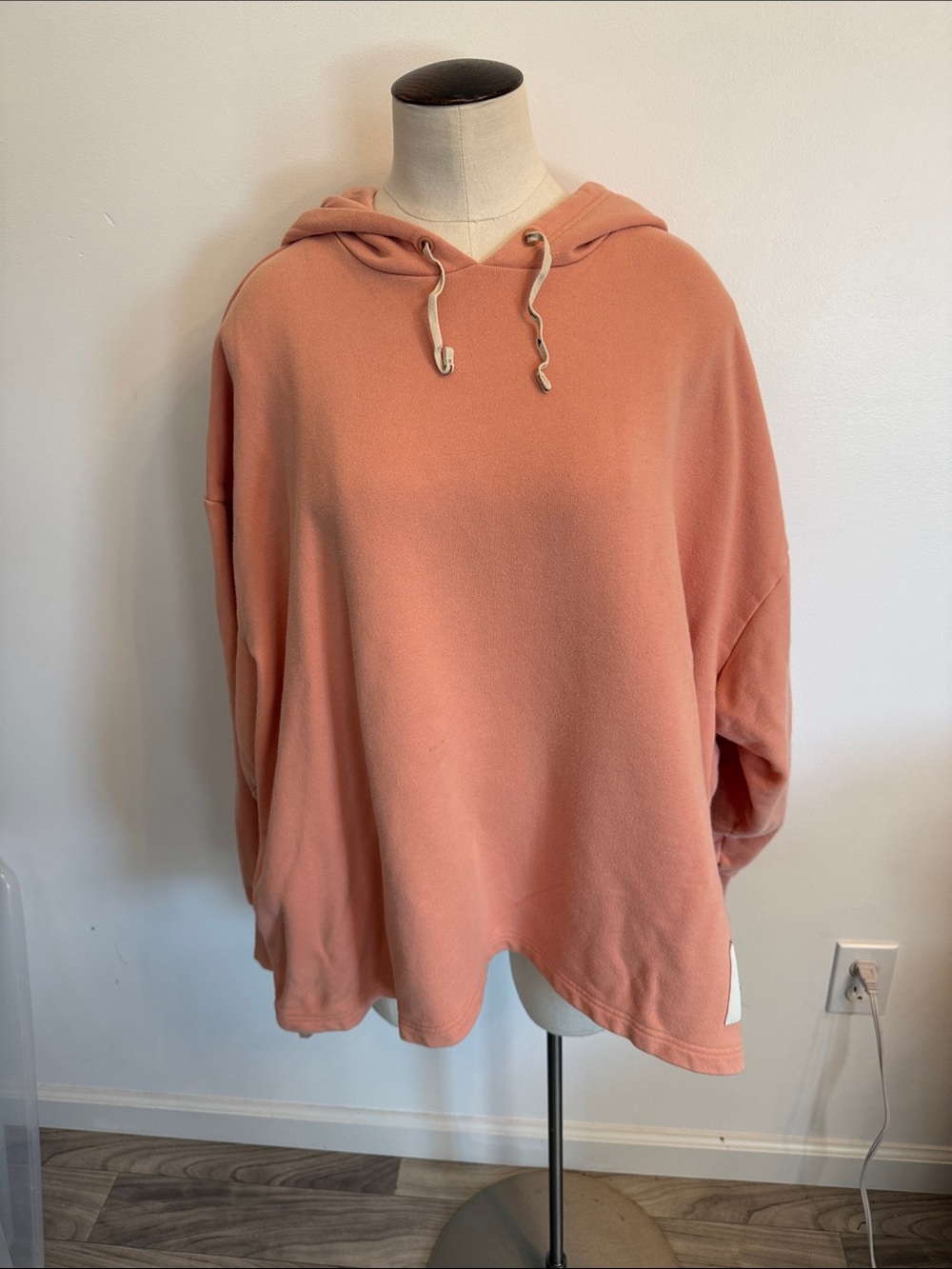 adidas Oversized Peach Pullover Hoodie Large